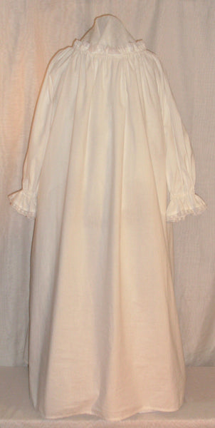 Muslin chemise with lace by White Pavilion Costumes, back view. This chemise is ideal for medieval, renaissance, pirate, 17th and 18th century, Victorian, fantasy, fairytale and Steampunk costumes.