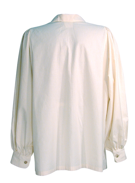 Rob Roy Men's Shirt by White Pavilion. The perfect shirt to go with your kilt. Looks great with a range of historical costume styles - medieval, pirate, renaissance, celtic.